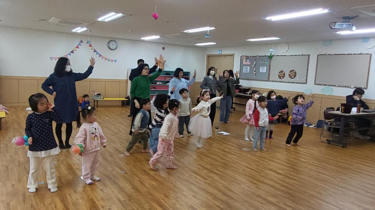 성석교회 유치부-24년 3월 31일 예배-58590319277.jpg